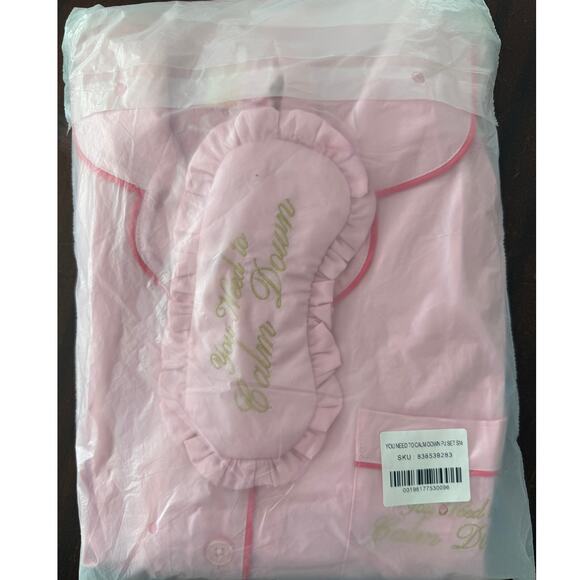 TAYLOR SWIFT NWT | PINK YOU NEED TO CALM DOWN PJ PAJAMA SET AND EYE MASK | SMALL - Picture 2 of 6